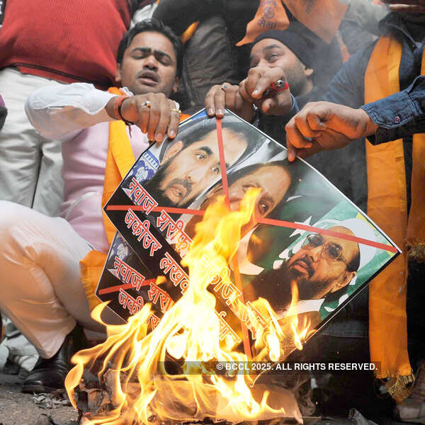 Zakiur Rehman Lakhvi released from Adiala jail