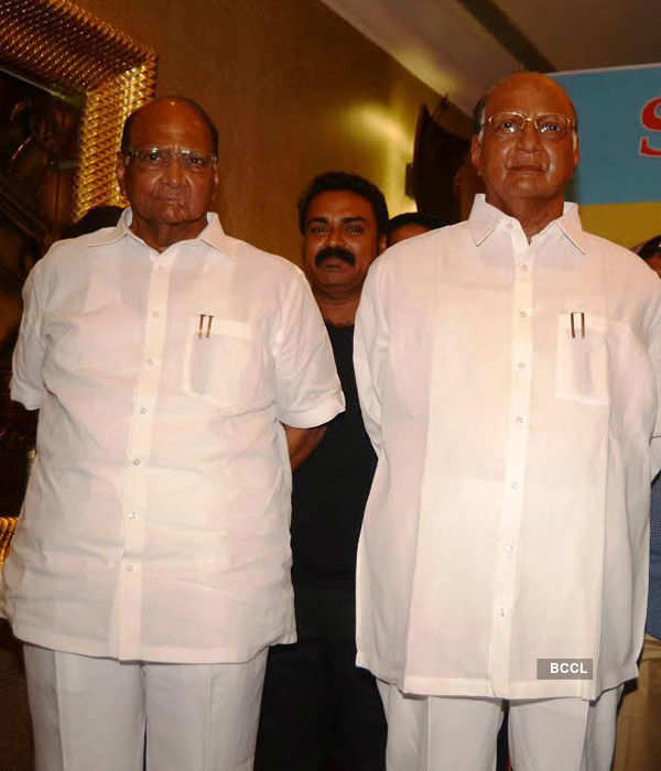 Pawar & Asha’s wax statue unveiling