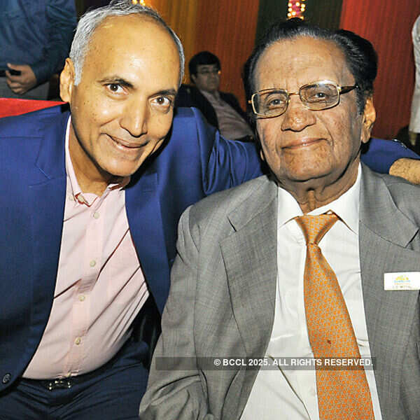 Diplomats have a fun time