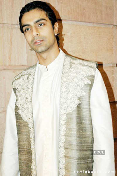 Ashmit Patel's desi style