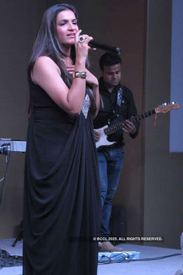 Sunar Jewel House&rsquo;s success party