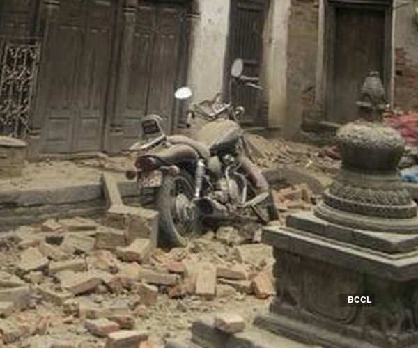 Fresh rain in Kathmandu adds to misery, hampers rescue work