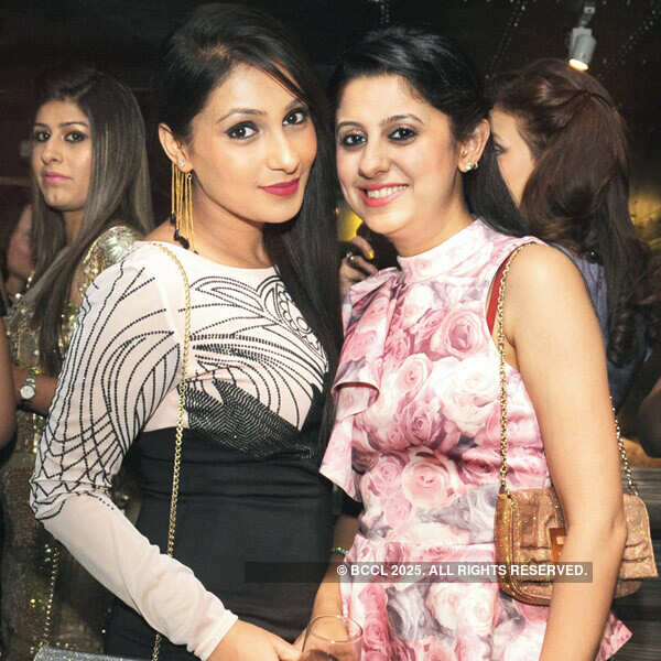 Gautam Gulati at Grub House's party