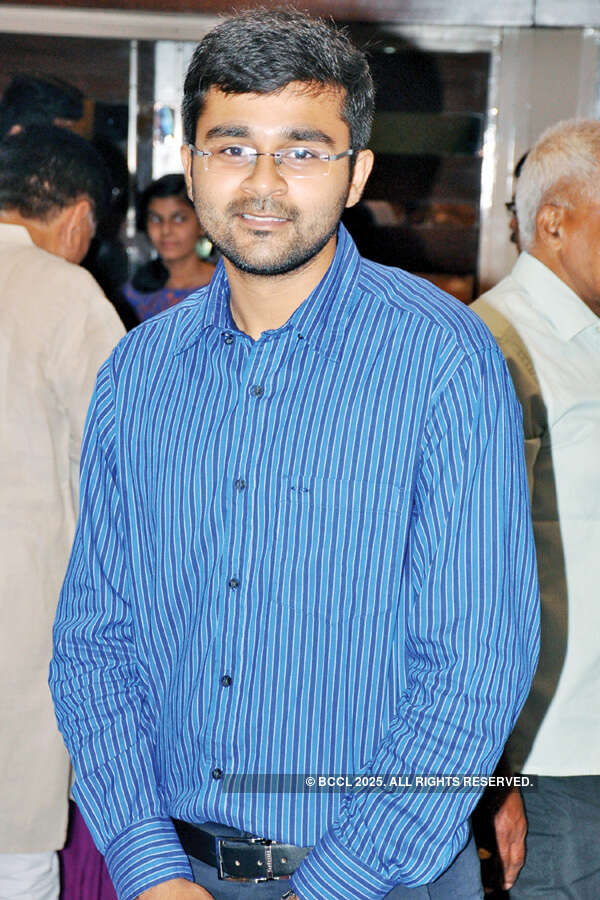 Vijay & Pallavi&rsquo;s wedding anniversary