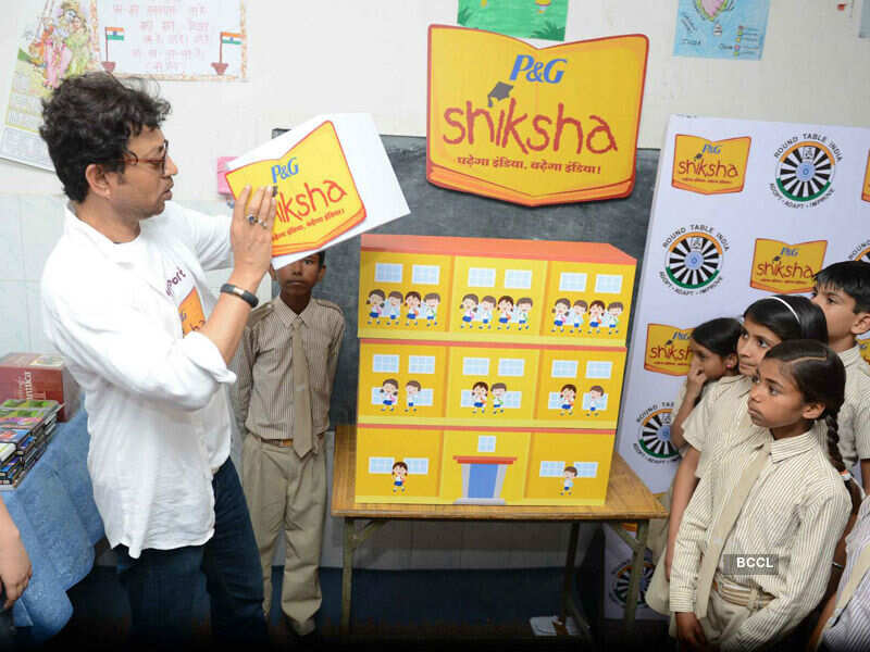 Irrfan interacts with students