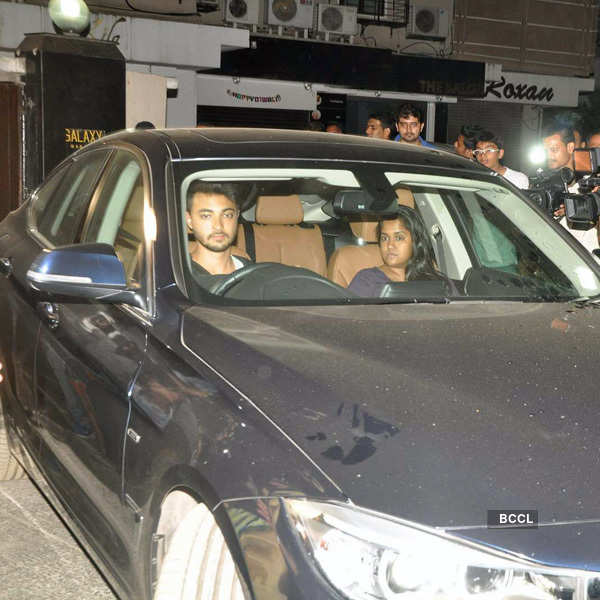 Celebs meet Salman ahead of verdict