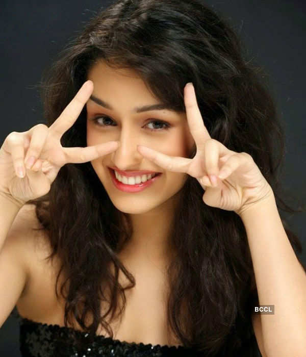 Shraddha's portfolio pics