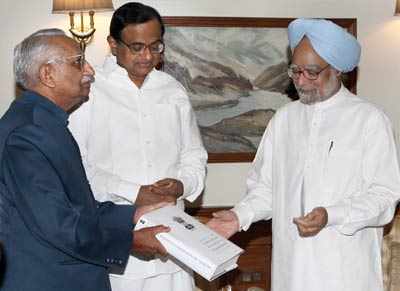 PM gets Ayodhya report
