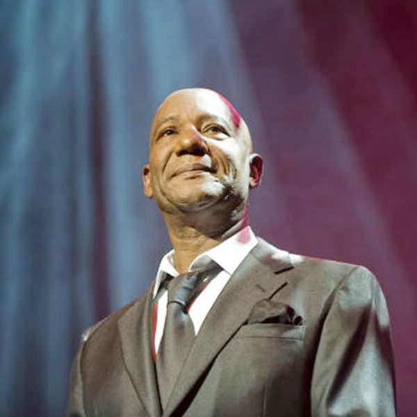 Singer Errol Brown dies at 71