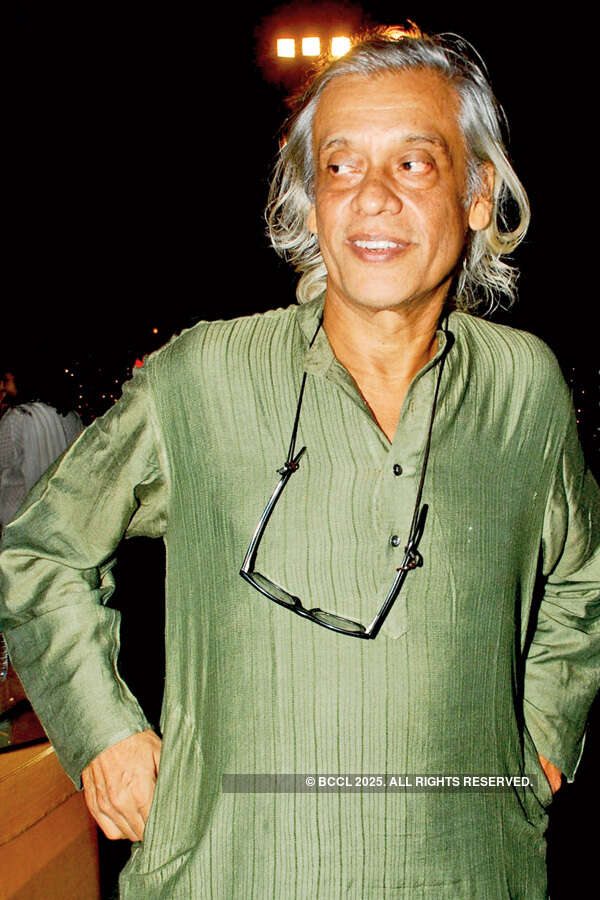 VN & Latika Misra&rsquo;s wedding anniversary