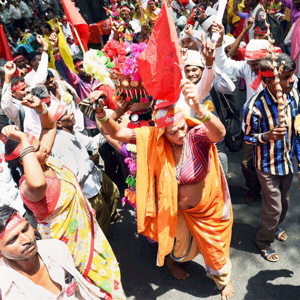 Land bill goes to joint committee, govt hopeful