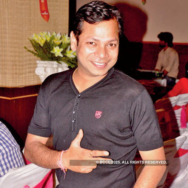RJ Shashi during a musical evening Photogallery - Times of India