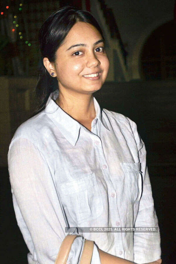 Kanika is all smiles during a play Photogallery at Times of India