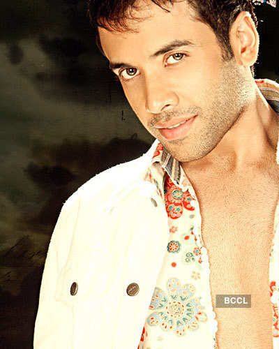 Tusshar's B'witched looks