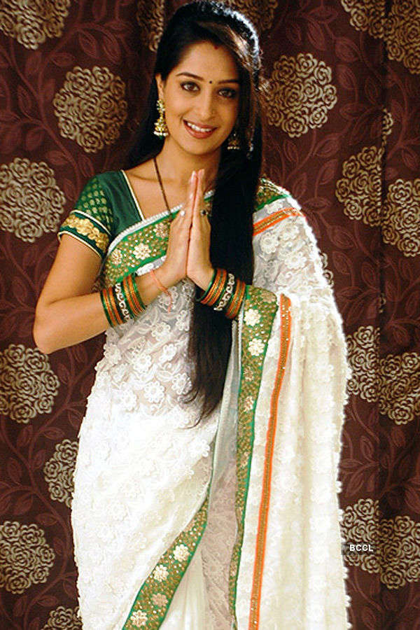 A picture of TV actress Deepika Samson - Photogallery