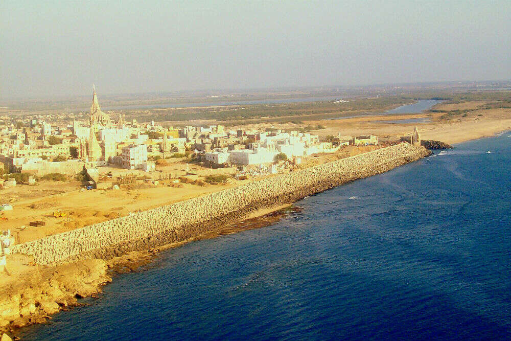 Spiritual Guide To Dwarka Dwarkadhish Temple Times Of India Travel spiritual-guide-to-dwarka-dwarkadhish-temple-times-of-india-travel