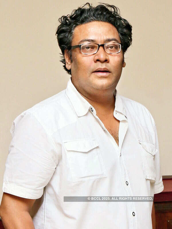 Indranil Sen during the launch of a Bengali album Photogallery - Times of India
