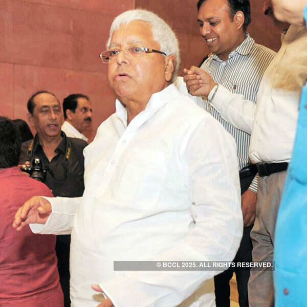 Lalu Prasad Yadav attends the wedding reception Photogallery - Times of India