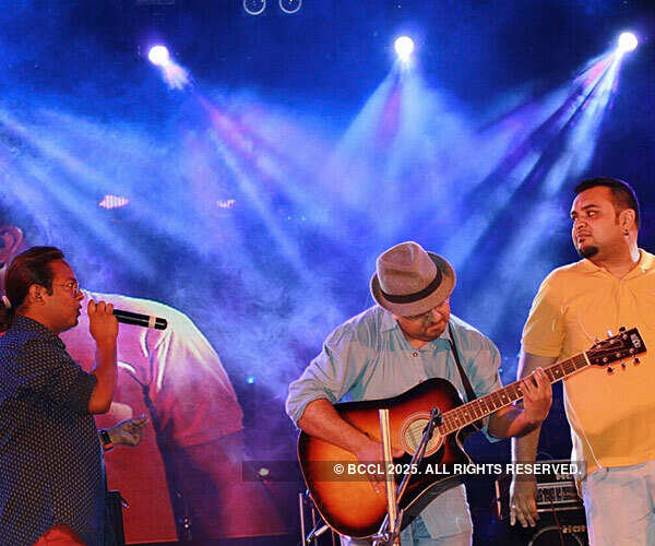 Sidhu, Bumpy and Buti during a musical event for Nepal