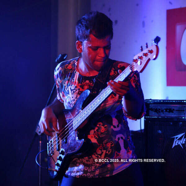 Roheet during a jam steady Photogallery Times of India