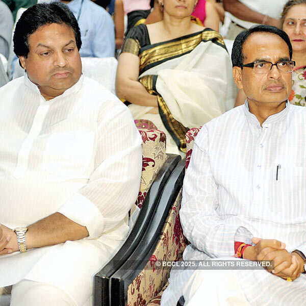 Shivraj Singh Chouhan, MP chief minister and Surendra Patwa during a cultural event