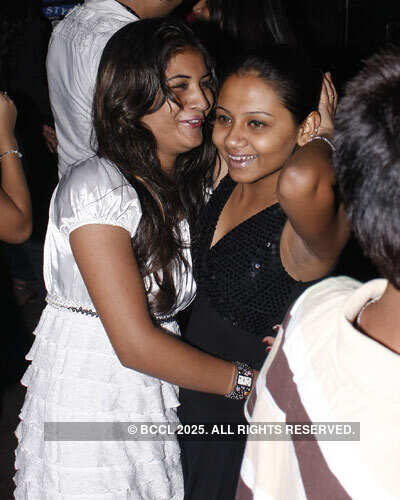 Tantra Sat. night party