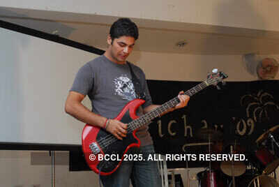 IIM Lucknow festival