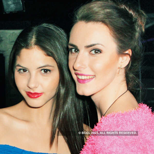 Natali (L) and Lucia during Shaini Soni&rsquo;s birthday party