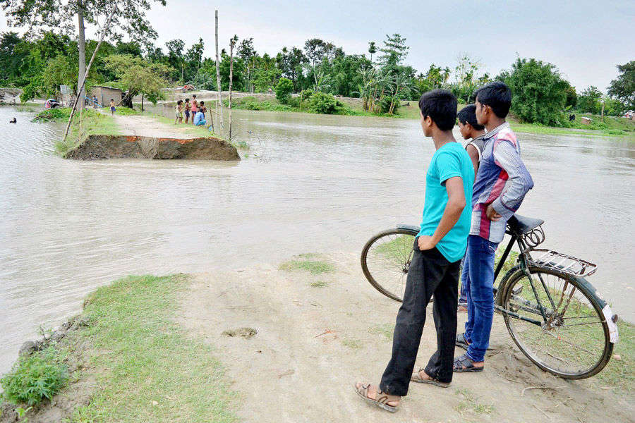Flood situation worsens in Assam