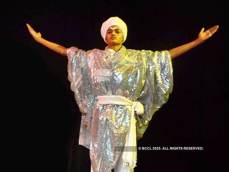A child artist performs during the ballet