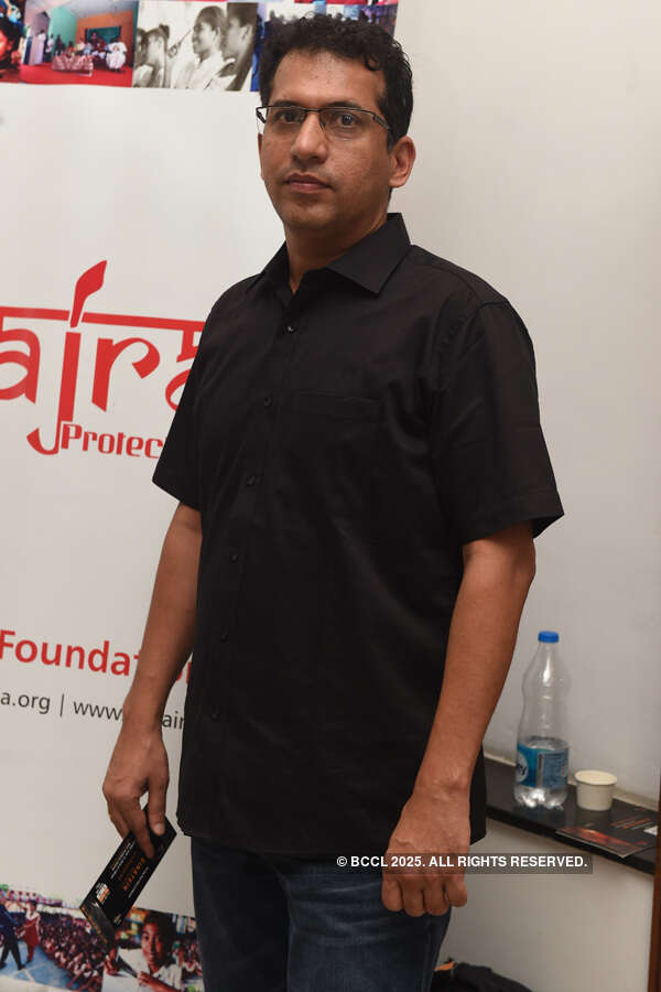 Umesh during Naseeruddin Shah&rsquo;s solo-act play Einstein