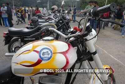 '7th intl. Jawa-Yezdi Day'