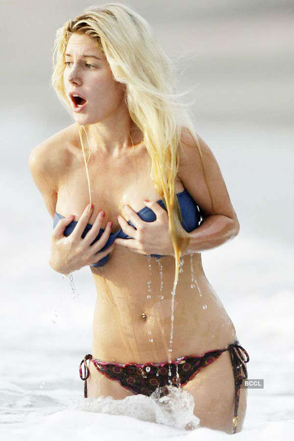 Courtney Love must select appropriate bikini
