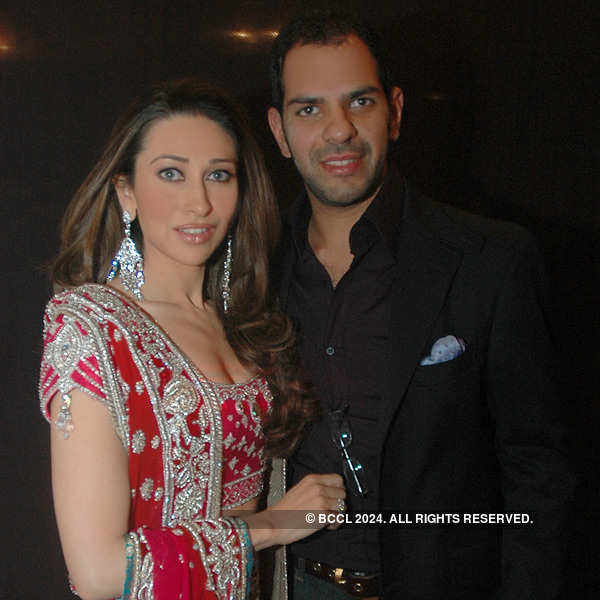 Soon after chink, in the armour started to develop between Karisma and Sunjay Kapur.