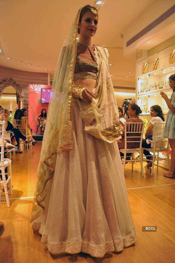 A model during the preview of Anju Modi&rsquo;s bridal collection