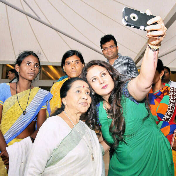 Actress Poonam Dhillon takes selfie