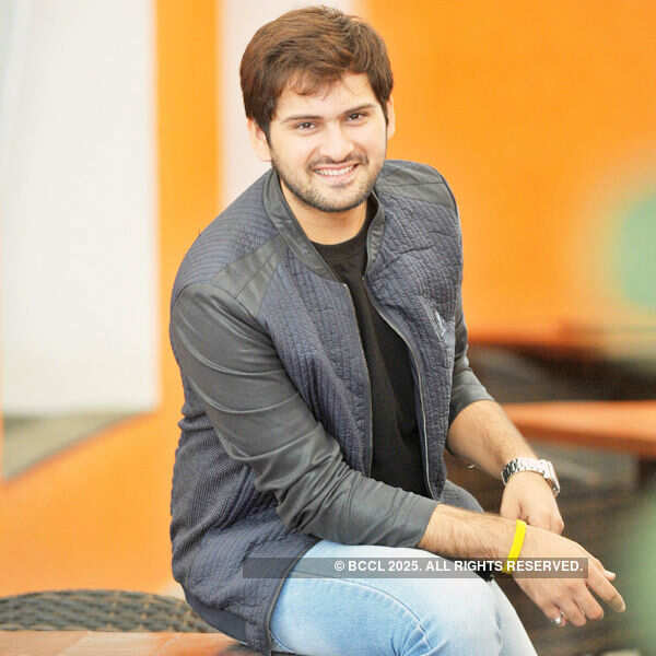 Siddharth Chandekar's portfolio pics