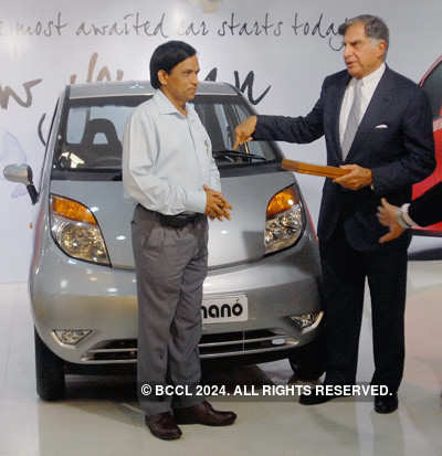 Tata delivers 1st Nano