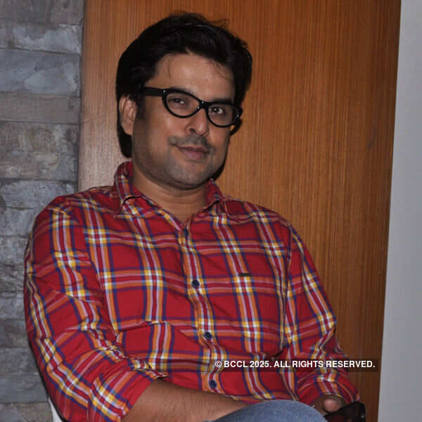 Debdut Ghosh during the 100 days celebration of Bengali movie Sajarur Kanta