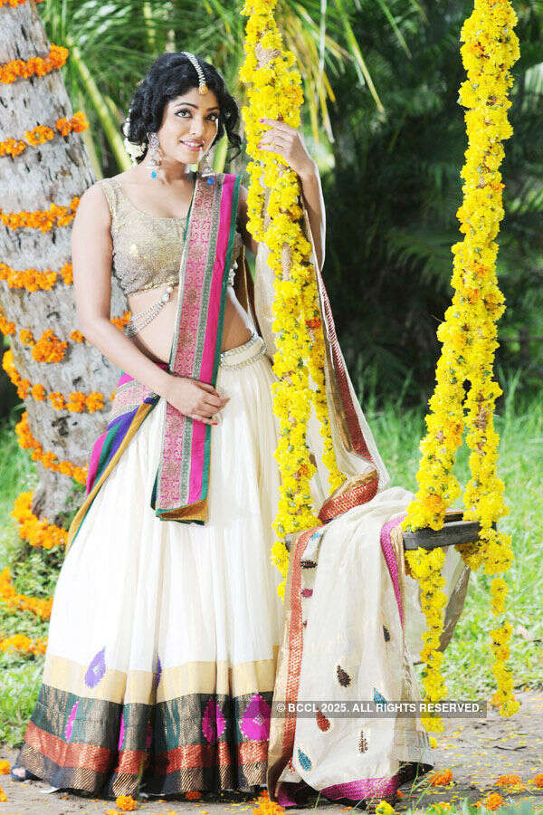 Actress Rima Kallingal poses for a photo during an exclusive photo-shoot