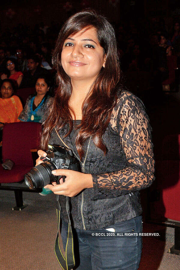 Priyanka poses during the freshers&rsquo; party
