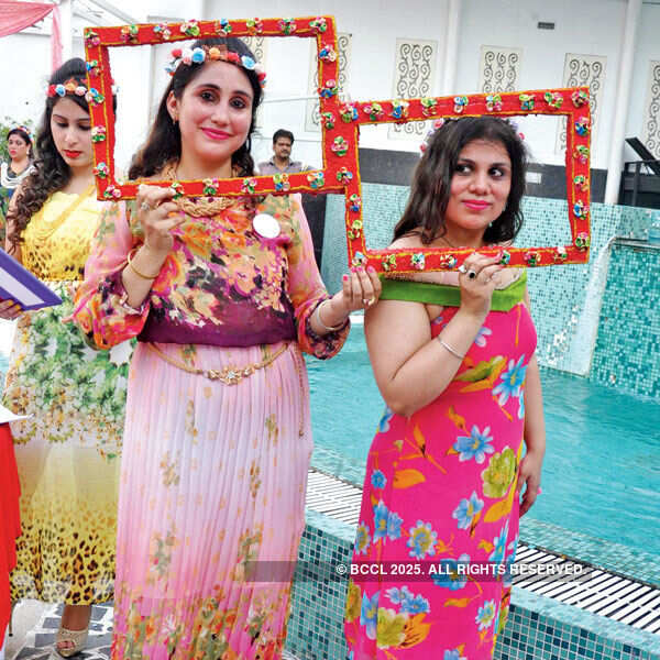 Micky and Sheenu pose for a photo