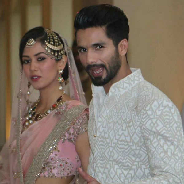 These PDA pictures of Mira Rajput and hubby Shahid Kapoor are simply unmissable