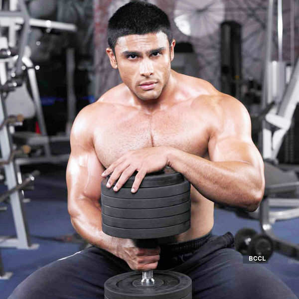 Rahul Bhatt is a professional fitness trainer