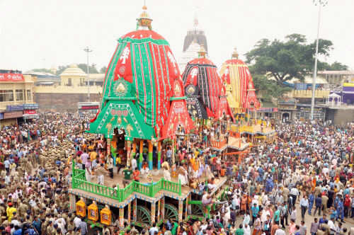 Jagannath Rath Yatra begins in Puri