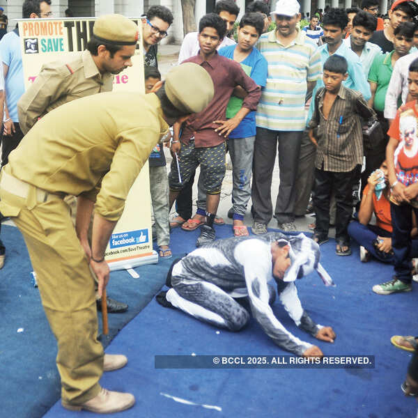 Participants during the Raahgiri Day