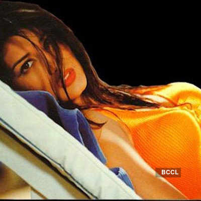 Sonali Bendre's Portfolio Pics