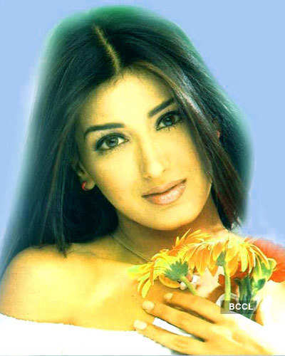 Sonali Bendre's Portfolio Pics