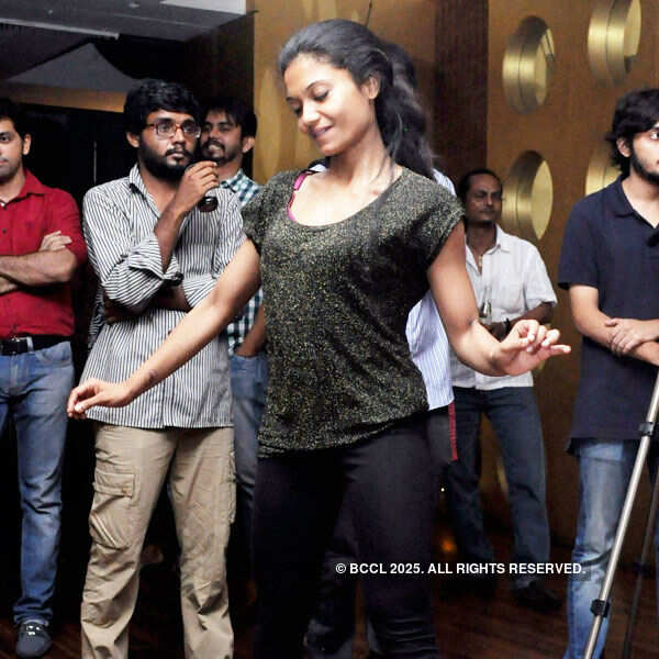 Satyaki shakes her leg during the Jamsteady party