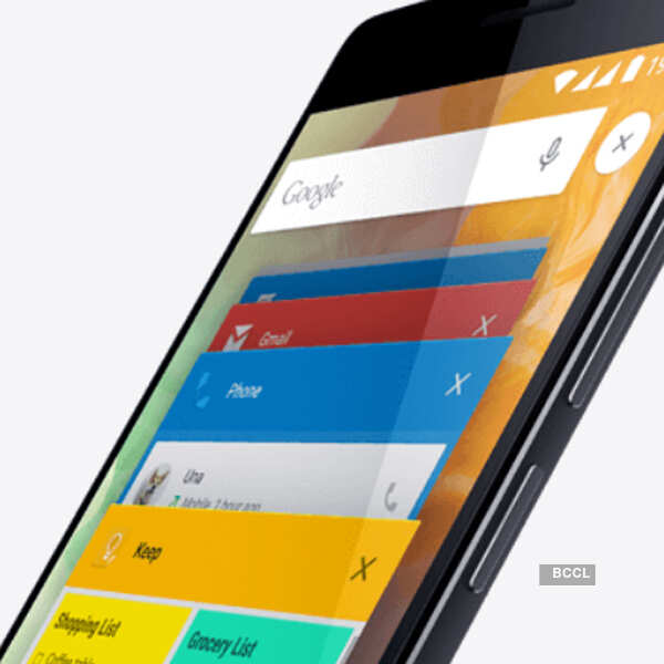 This dual-sim smartphone is powered by 64-bit Qualcomm Snapdragon 810 SoC